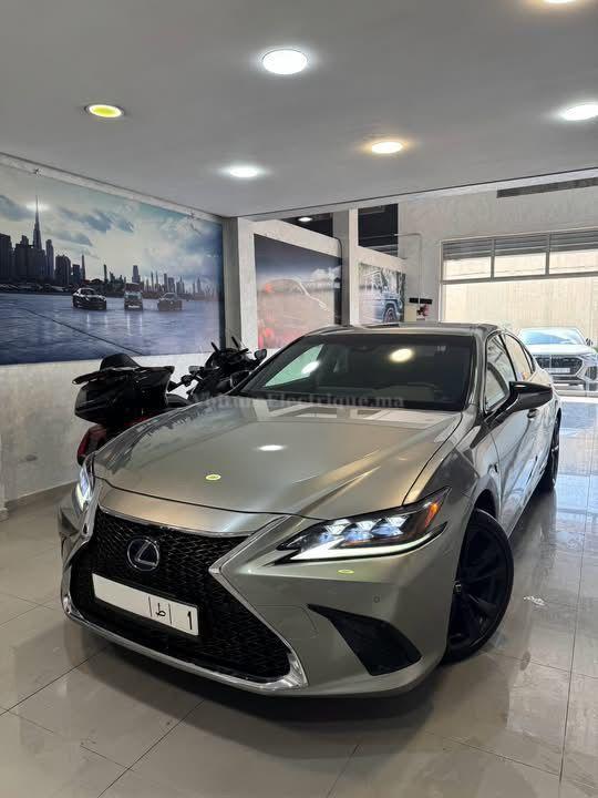 Lexus Es300h